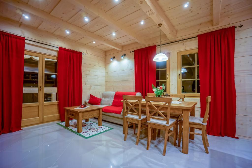 Domek Goralski Symek Poronin Bilik gambar